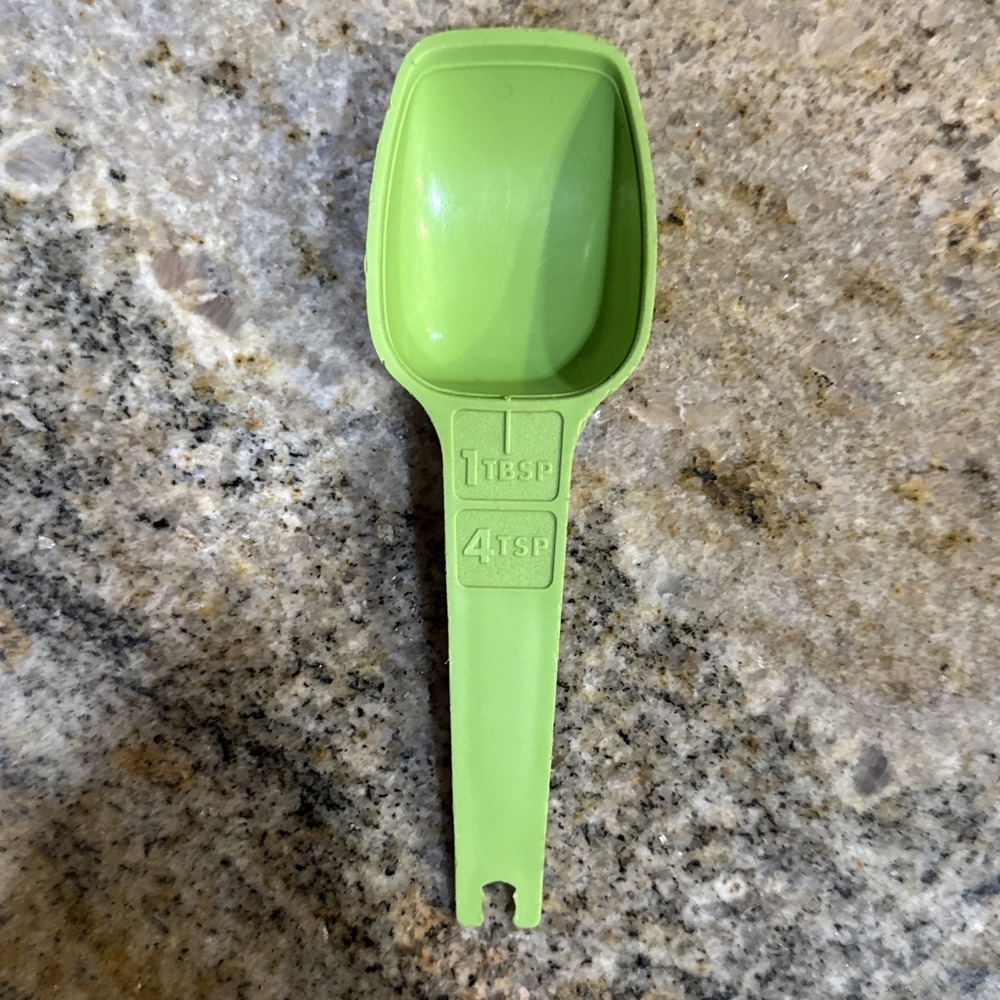 Tupperware Replacement Green 1 Tbsp or 4 Tsp Measuring Spoon #1272‎